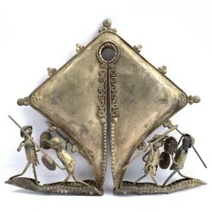 9.) WAR FIGURINE 180mm Female Genitalia Artifact SUMBA MAMULI Old Jewelry Jewel
