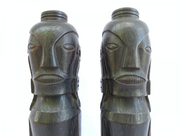 TWO 420mm BATAK WARRIOR AMPUTATED HEAD Sculpture Ancestral Facial Indonesia Wood Artifact