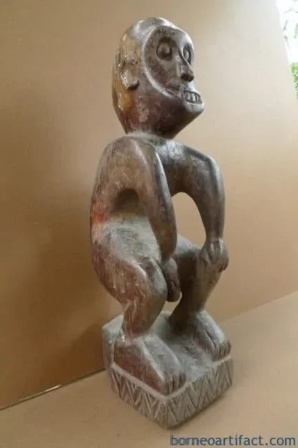 naked sculpture