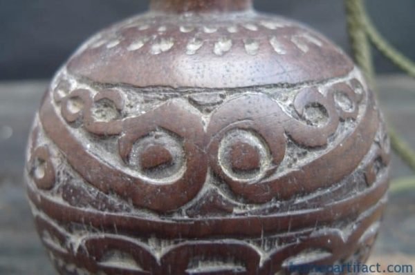OLD BETEL NUT CONTAINER Kapur Sirih Batak Indonesia Artifact Box Bottle Chamber