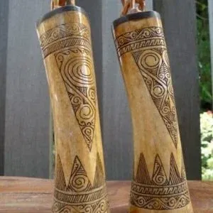 MEDICINECHAMBERmmONEPAIRBONECONTAINERArtifactFigureStatueSculpture