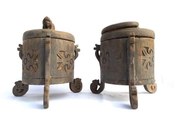 Oceanian Art One Pair Tribal Box Container Chamber Lupong Medicine Jewelry Animal Statue Borneo