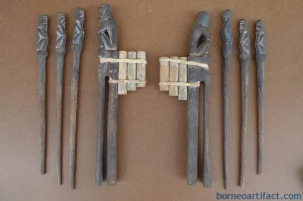 THREE IN ONE TunTun Ritual Pole Stick Hunter Headhunter Dayak Dyak Statue Borneo
