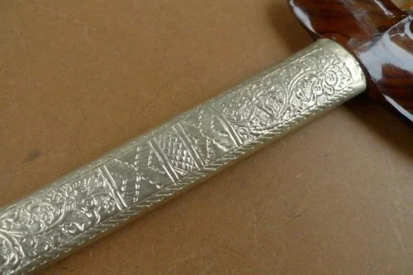 KERIS (SHOWER OF GOLD: PAMOR) GOLDEN BLADE Knife Weapon Sword asian dagger Kriss Kris