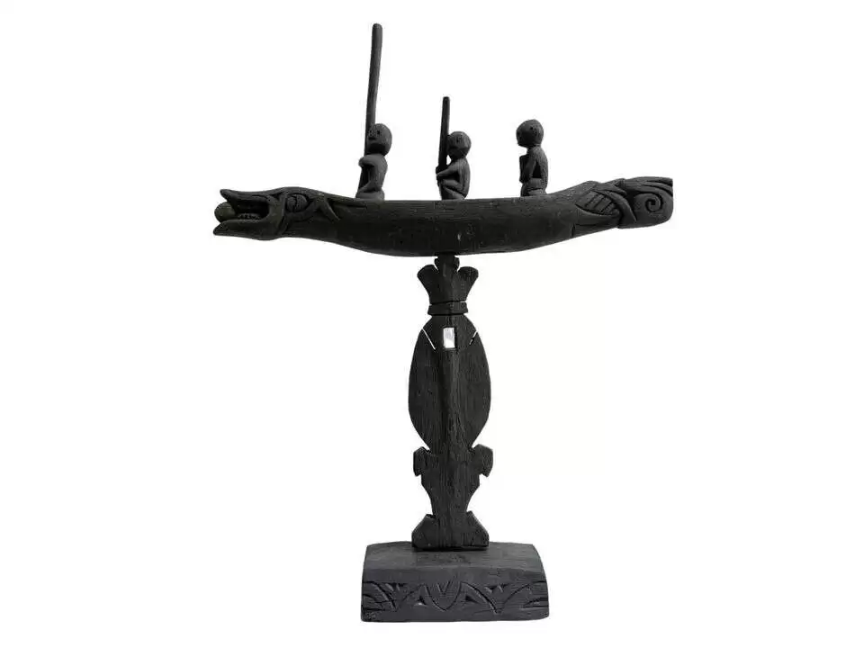 Crocodile Boat 590mm Miniature War Vessel Native Tribal Primitive Figure Statue Sculpture Dayak Borneo Crocodile Boat 590mm Miniature War Vessel Native Tribal Primitive Figure Statue Sculpture Dayak Borneo