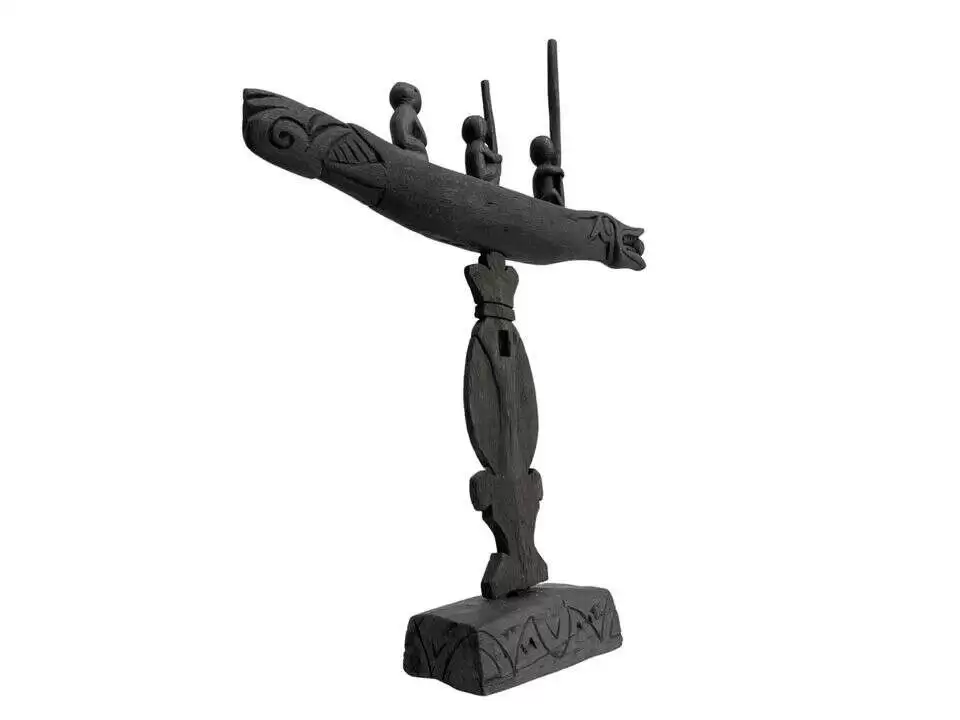 Crocodile Boat 590mm Miniature War Vessel Native Tribal Primitive Figure Statue Sculpture Dayak Borneo Crocodile Boat 590mm Miniature War Vessel Native Tribal Primitive Figure Statue Sculpture Dayak Borneo