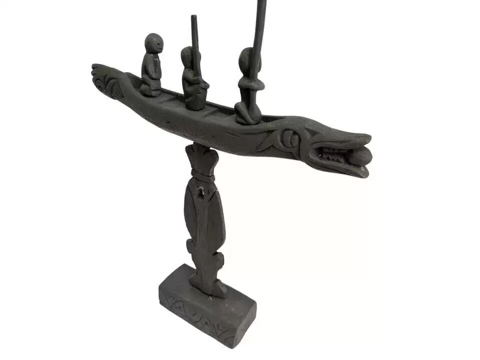 Crocodile Boat 590mm Miniature War Vessel Native Tribal Primitive Figure Statue Sculpture Dayak Borneo Crocodile Boat 590mm Miniature War Vessel Native Tribal Primitive Figure Statue Sculpture Dayak Borneo