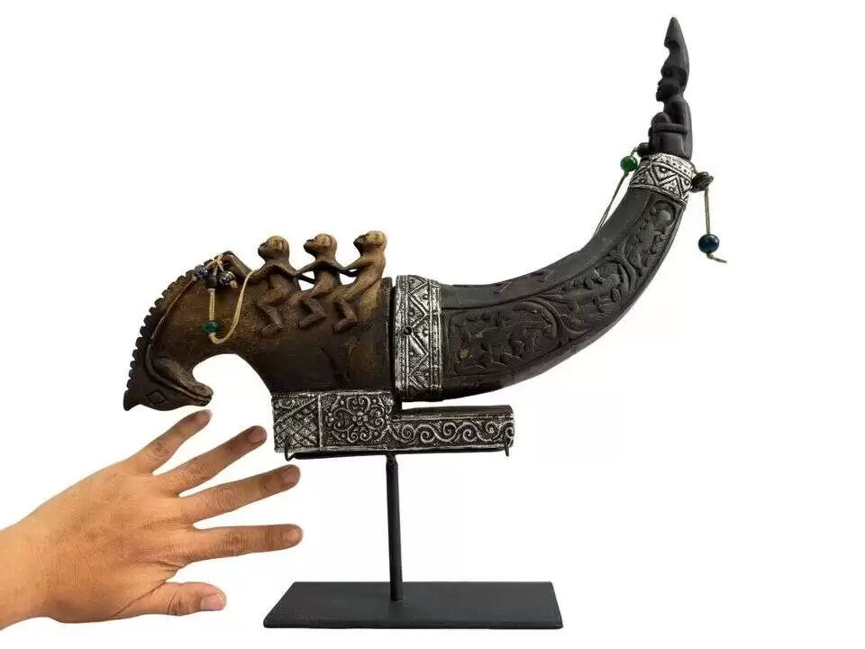 Medicine Chamber 490mm Naga Morsarang Old Buffalo Horn Container Statue Sculpture Figurine Batak Indonesia Medicine Chamber 490mm Naga Morsarang Old Buffalo Horn Container Statue Sculpture Figurine Batak Indonesia