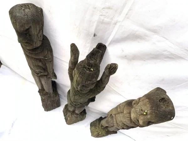 THREE WEATHERED DAYAK GUARDIAN primitive sculpture Antique Artifact Figure Icon
