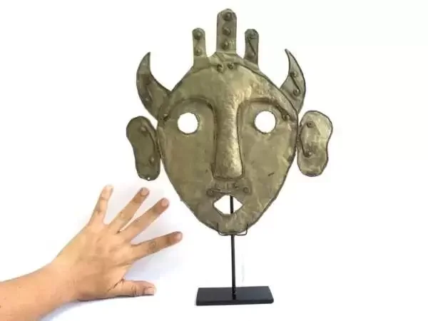 Masque Iban Mask 315mm On Stand Headhunter Borneo Facial Tribal Face Dayak Statue Brass Sculpture