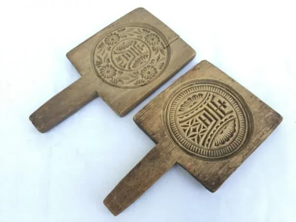 TRADITIONAL CAKE MOLD