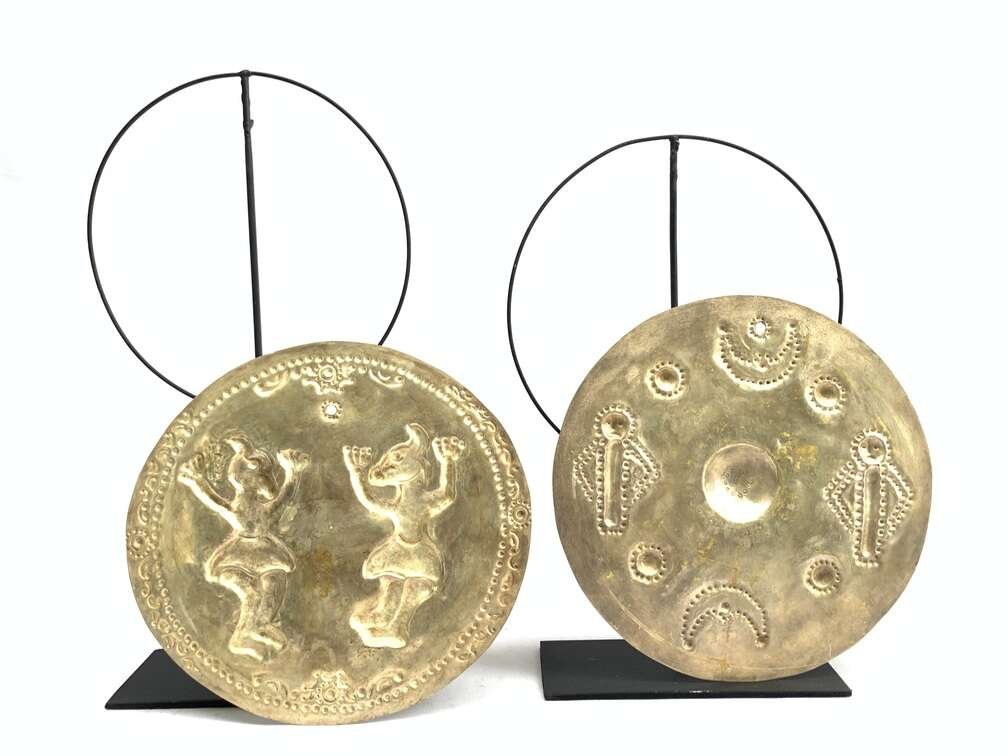 Pectoral Disk (1 Pair) Women Female Jewelry Old Tribal Pendant Maluku Disk Metal Body Adornment Pectoral Disk (1 Pair) Women Female Jewelry Old Tribal Pendant Maluku Disk Metal Body Adornment