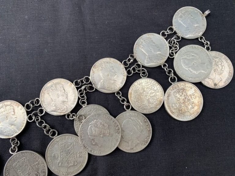 SILVER BELT ( 47 pieces silver coin ) Antique Sterling Jewelry Borneo