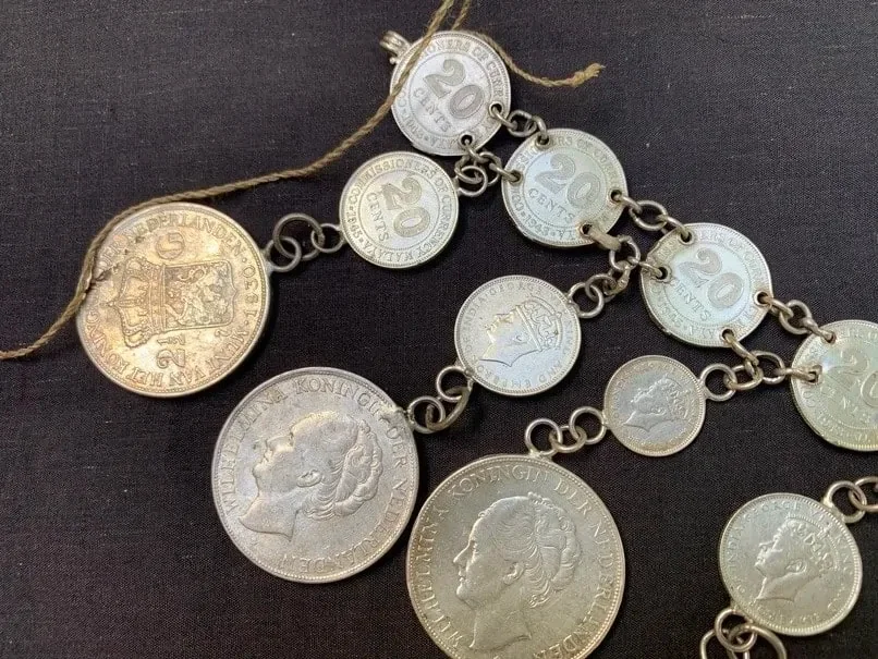 Bera ni Printed Polished Silver old coins, for Jwellery Use, Size