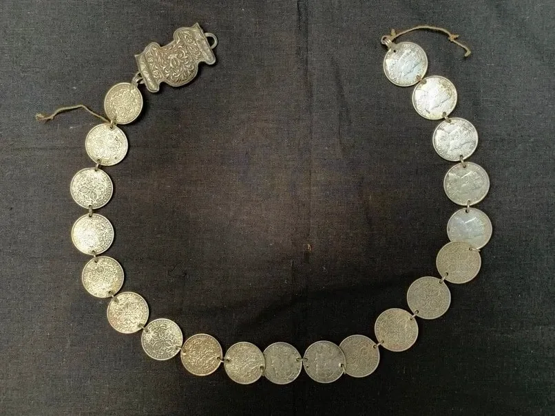 ANTIQUE SILVERWARE ANTIQUE SILVERWARE