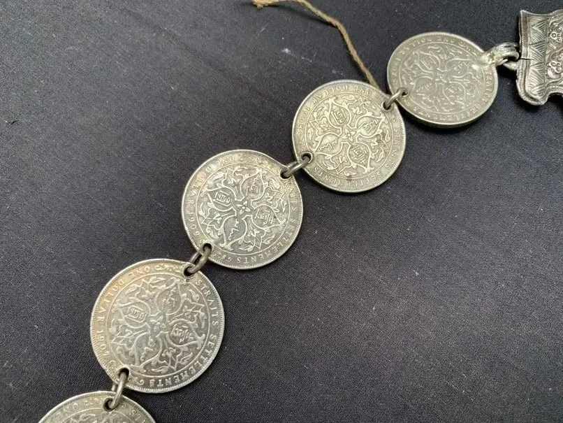 ANTIQUE SILVERWARE 420grams Sterling Silver Belt Coin Currency Jewel Jewelry Asia ANTIQUE SILVERWARE 420grams Sterling Silver Belt Coin Currency Jewel Jewelry Asia