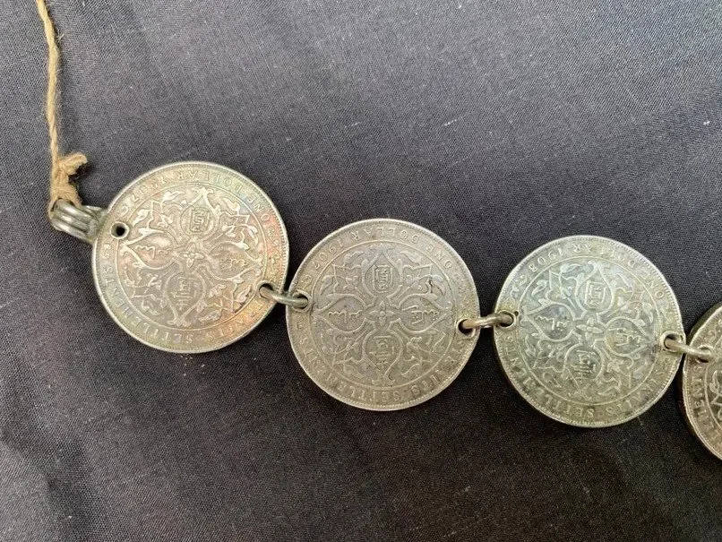 ANTIQUE SILVERWARE 420grams Sterling Silver Belt Coin Currency Jewel Jewelry Asia ANTIQUE SILVERWARE 420grams Sterling Silver Belt Coin Currency Jewel Jewelry Asia