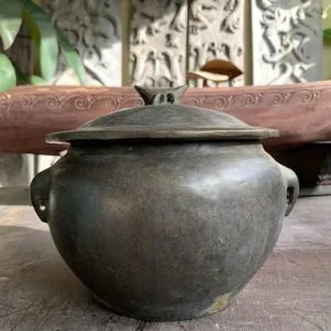 NYONYA COVERED JAR 170mm Brass Bronze Kamcheng Rare Pot Pottery Vase Peranakan Chinese