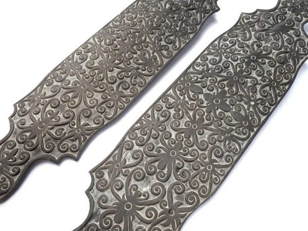 BATTLE SHIELD (1240mm 1 Pair) Tribal War Armor Wood Carving Wall Hanging Deco Sculpture