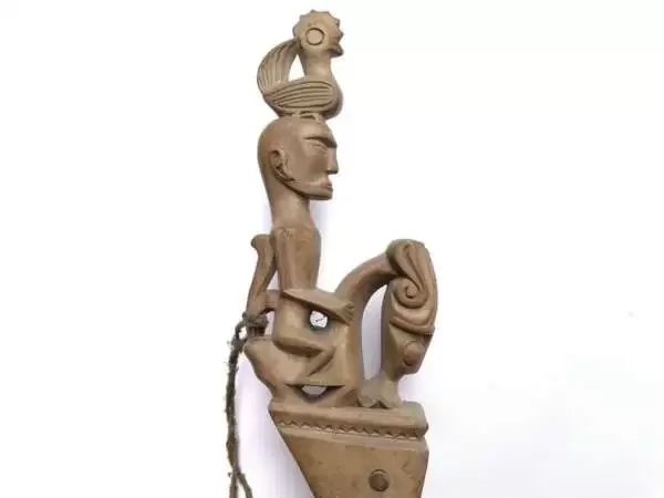 Indonesia Guitar 820mm Gambus Sape Music Musical Instrument Tribal Indonesia Figure Figurine