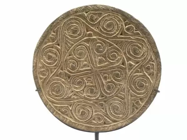 Carved Wooden Panel (260mm On Stand) Round Wall Table Deco Timor Island Tribe Wood Carving