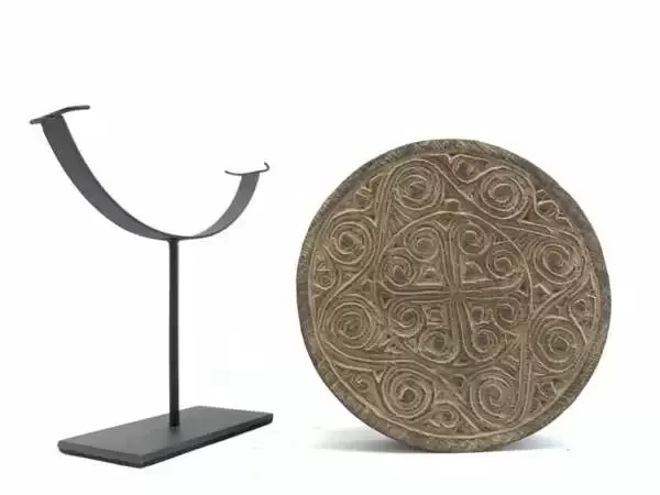 Carved Wooden Panel (260mm On Stand) Round Wall Table Deco Timor Island Tribe Wood Carving